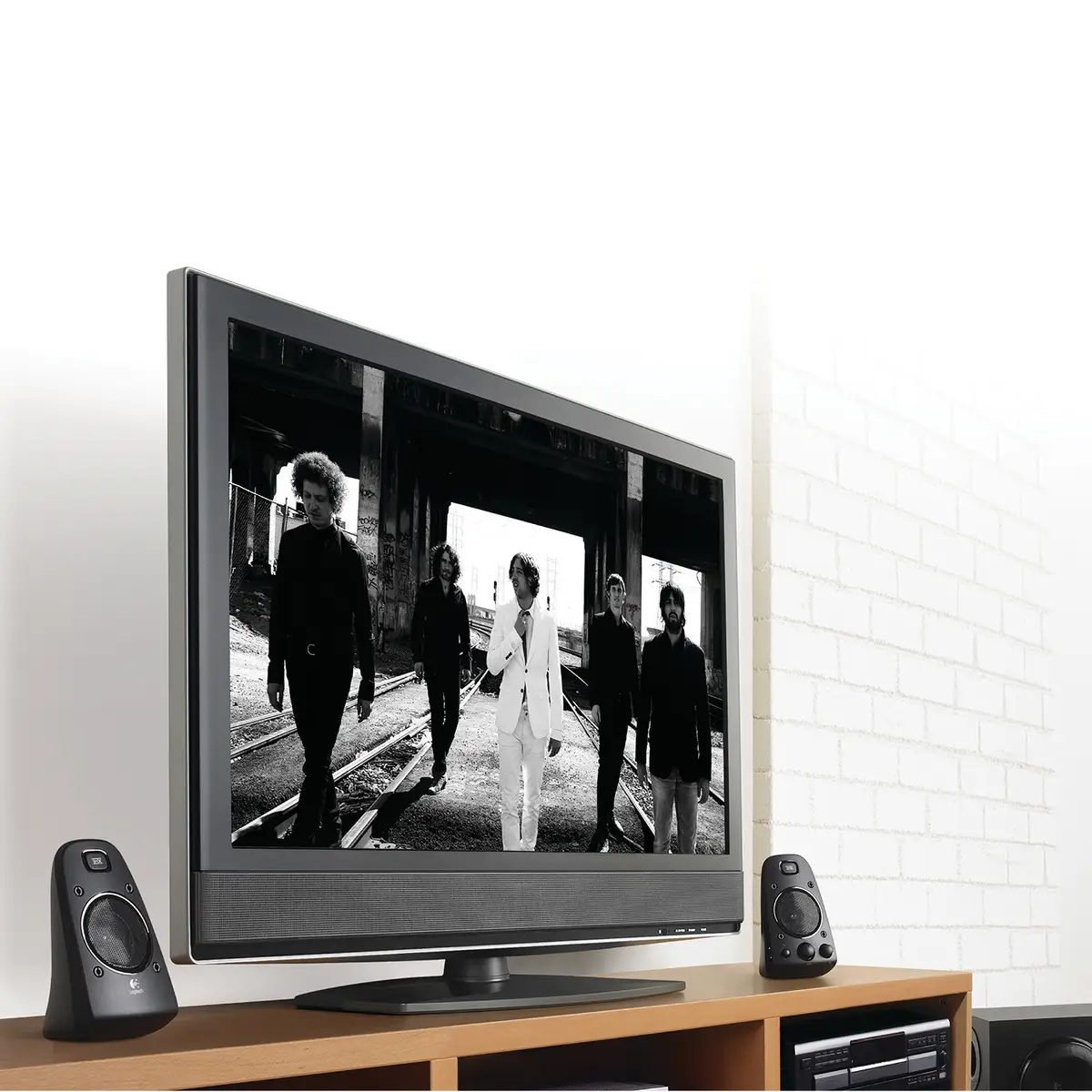 Z623 2.1 loudspeaker 200 W 3.5 mm cinch