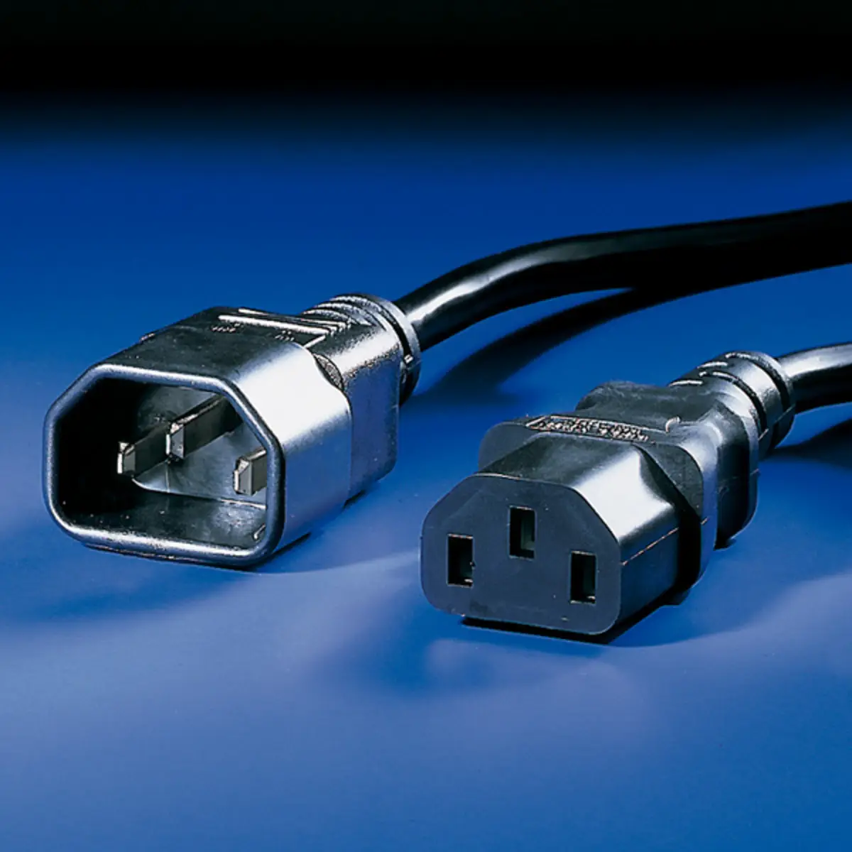 Apparate-connection cable plug/socket black 0,5m