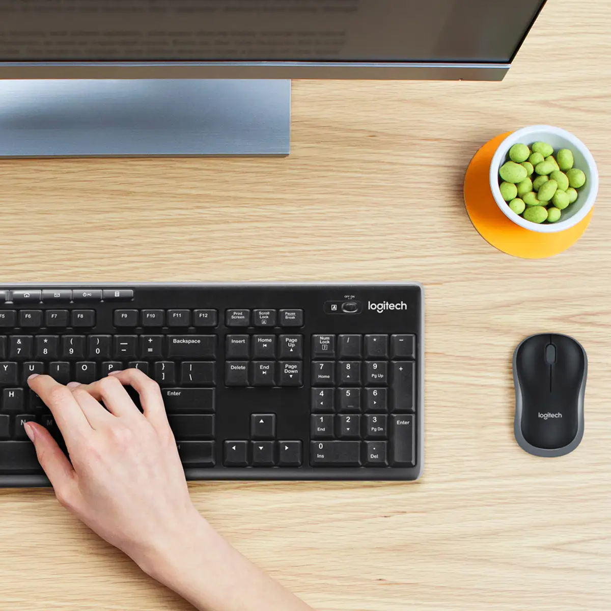 Desktop MK270 Wireless combo Tastaur + Maus USB Layout CH schwarz