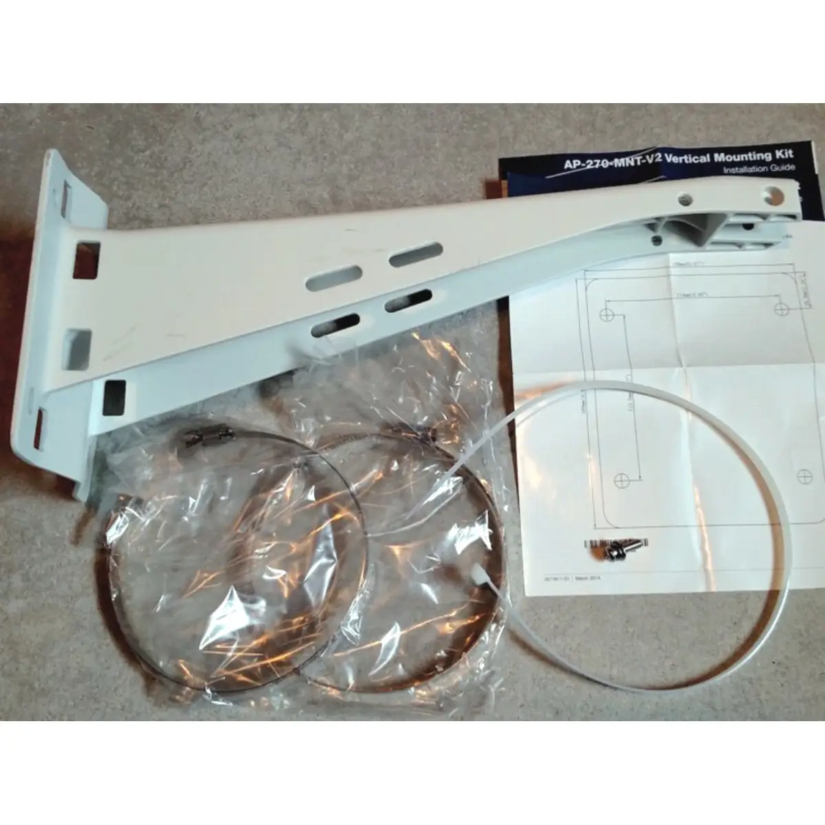 HP AP-270-MNT-V2 AP-270 Series Outdoor Pole/Wall Short Mount Kit