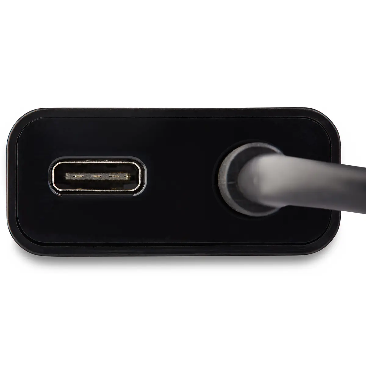 StarTech USB-C to VGA adaptor with USB powersupply