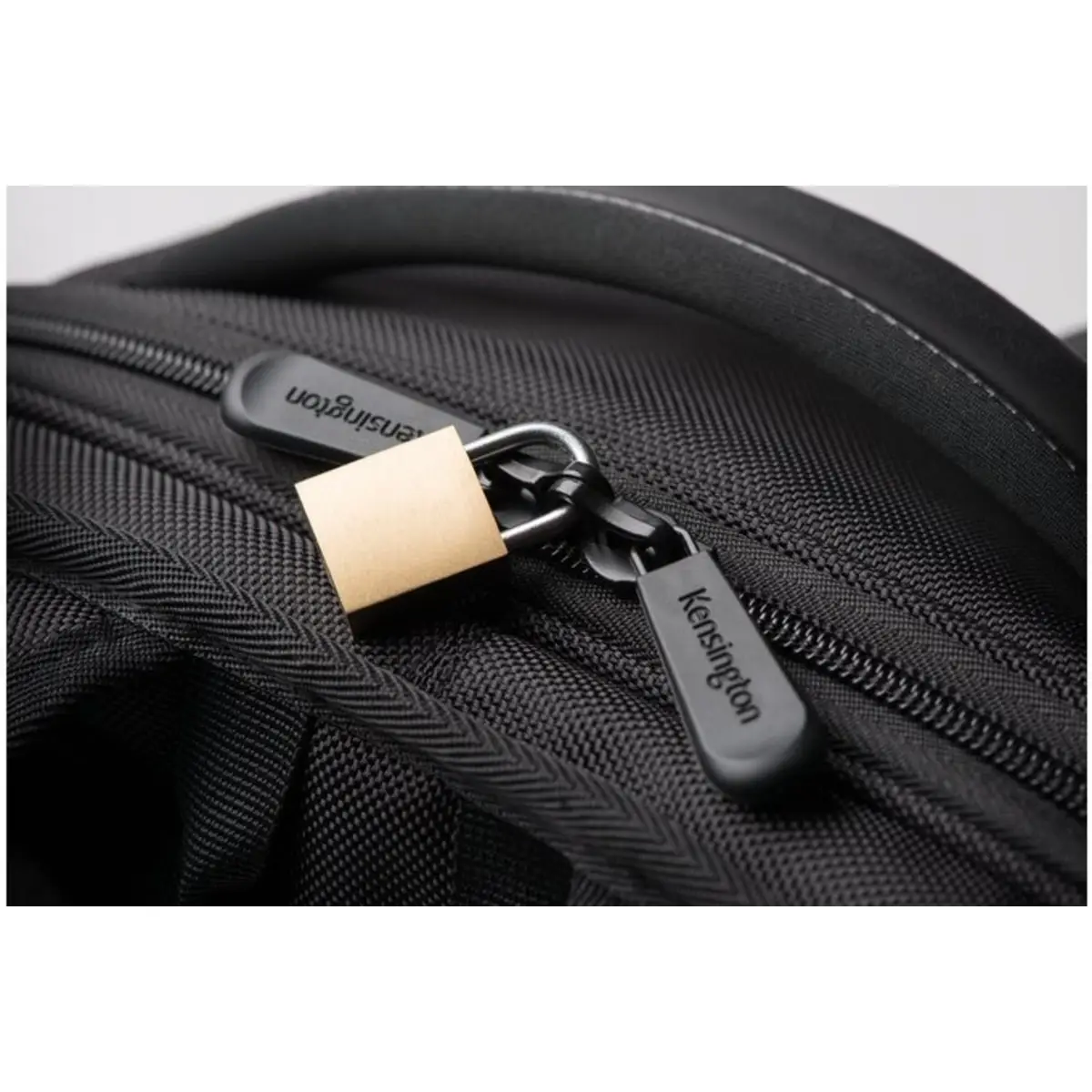 Contour 2.0 Executive Backpack für 35,6cm (14") Notebooks Polyester schwarz