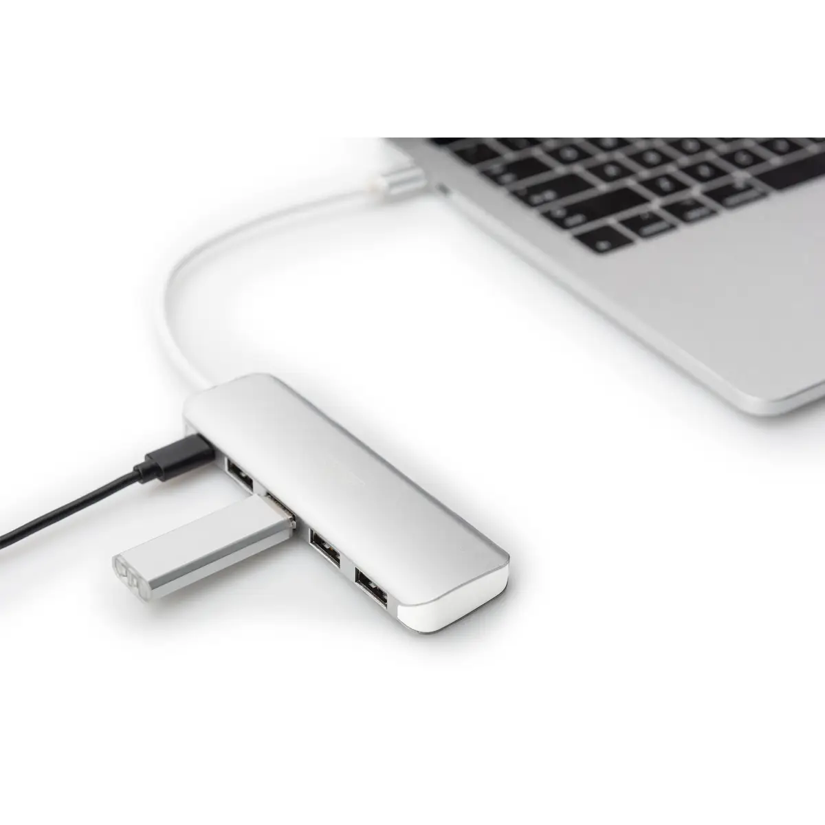 USB Type-C 4-Port Hub (USB 3.0) + PD