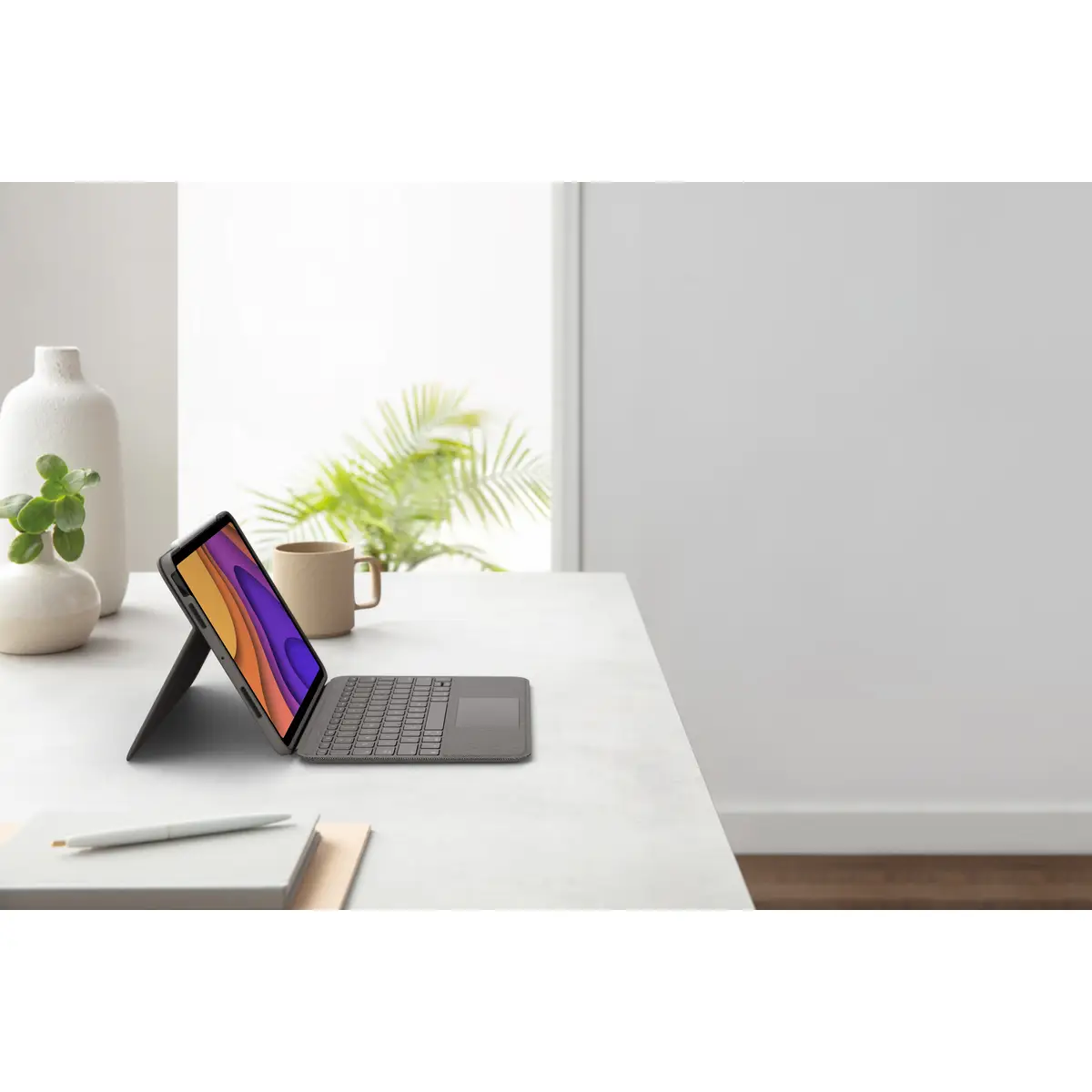 Folio Touch Trackpad Grau Layout DE