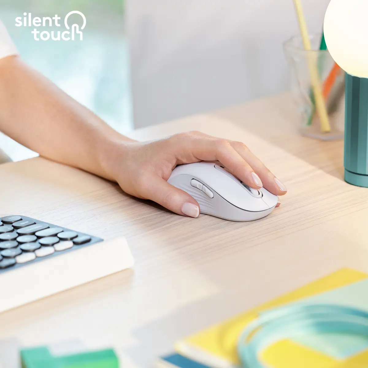 Signature M650 L LEFT Wireless Mouse optisch 5 Tasten Off-White
