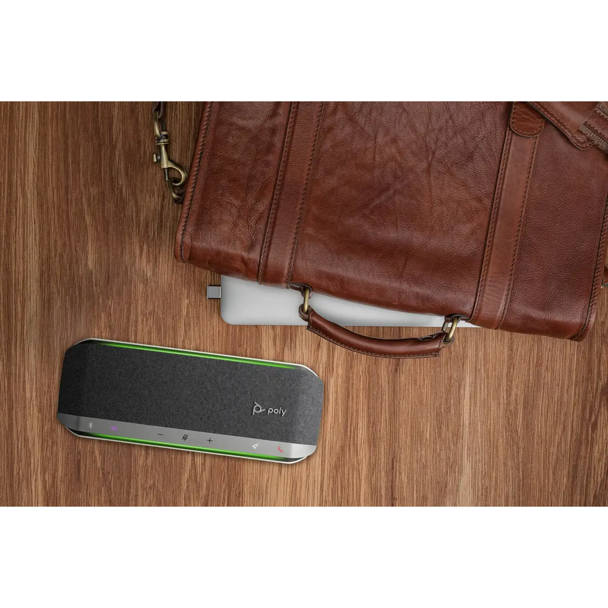 Poly Sync 40+ for Microsoft Teams (with Poly BT600) Freisprechtelefon USB-A Adapter