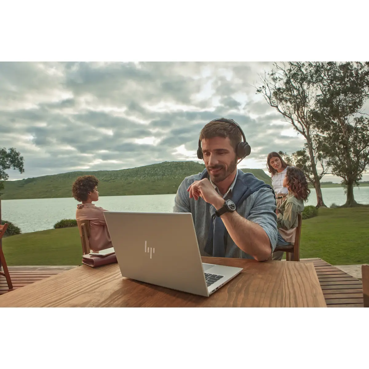 EliteBook 840 G10 i5 1335U 16GB 512GB 35,6cm 4G W11P