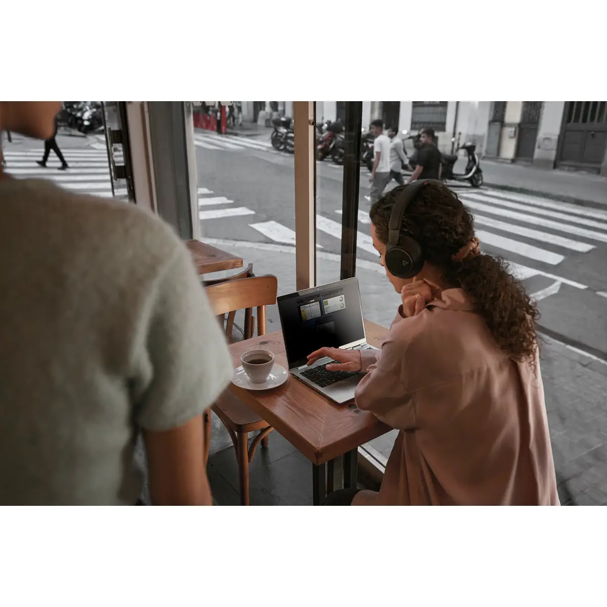 EliteBook 860 G11 Ultra 5 125U 16GB 512GB 40,6cm W11P