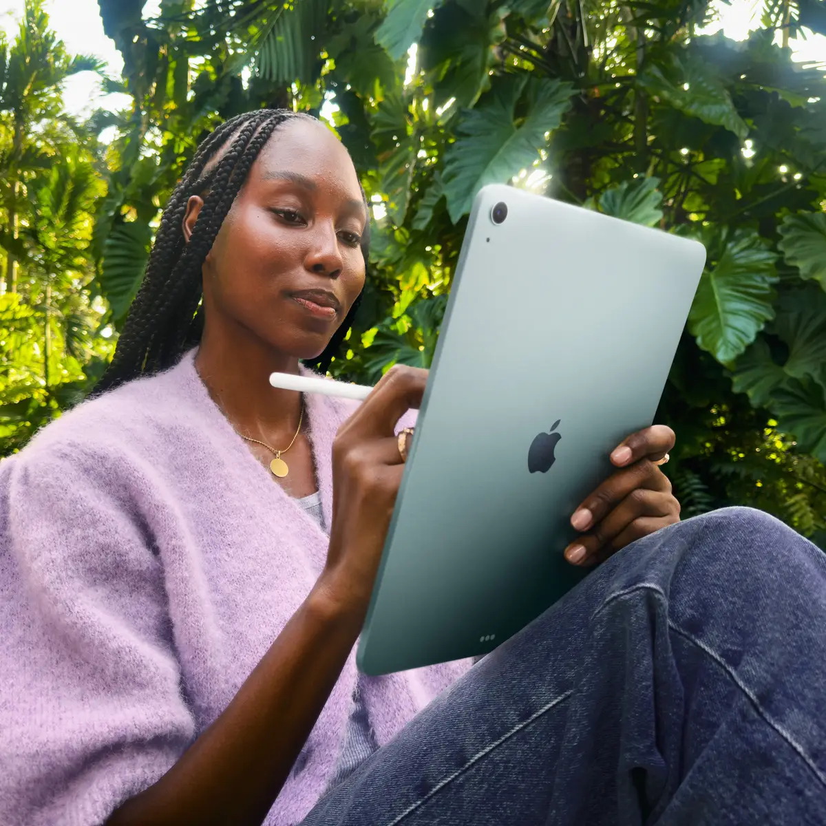 iPad Air (2025) 13" 128 GB Wi-Fi + Cellular Blau ohne Netzteil
