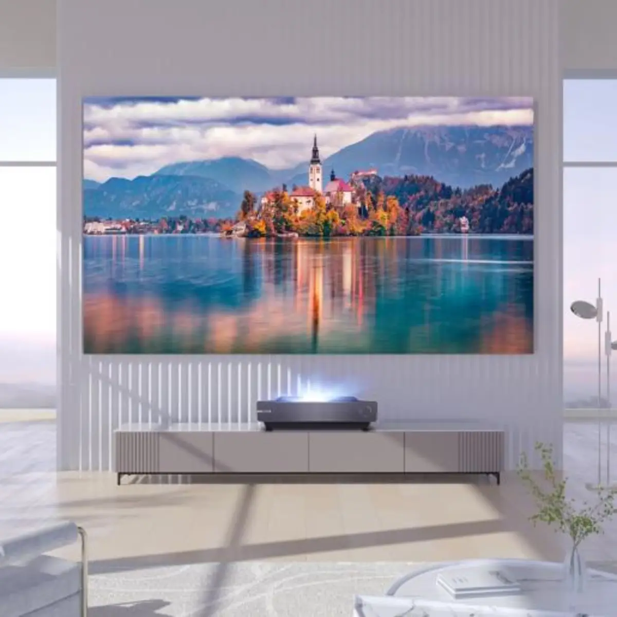 Lumen PX2TUK-PRO 2400 ANSI UHD 4K 3840x2160 1000:1 16:9