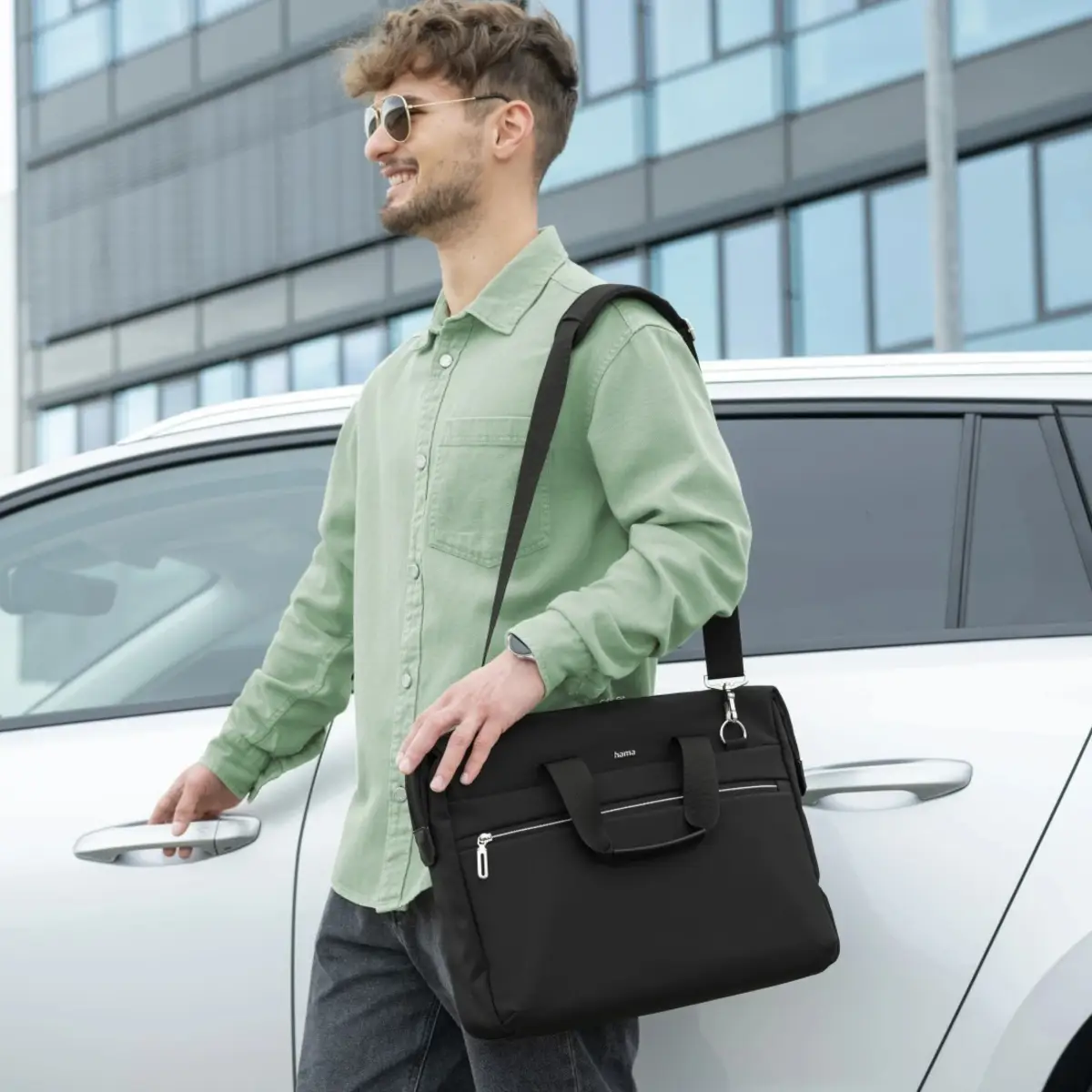 Laptop-Tasche Ultimate, 40 - 41 cm (15,6 - 16,2), Schwarz