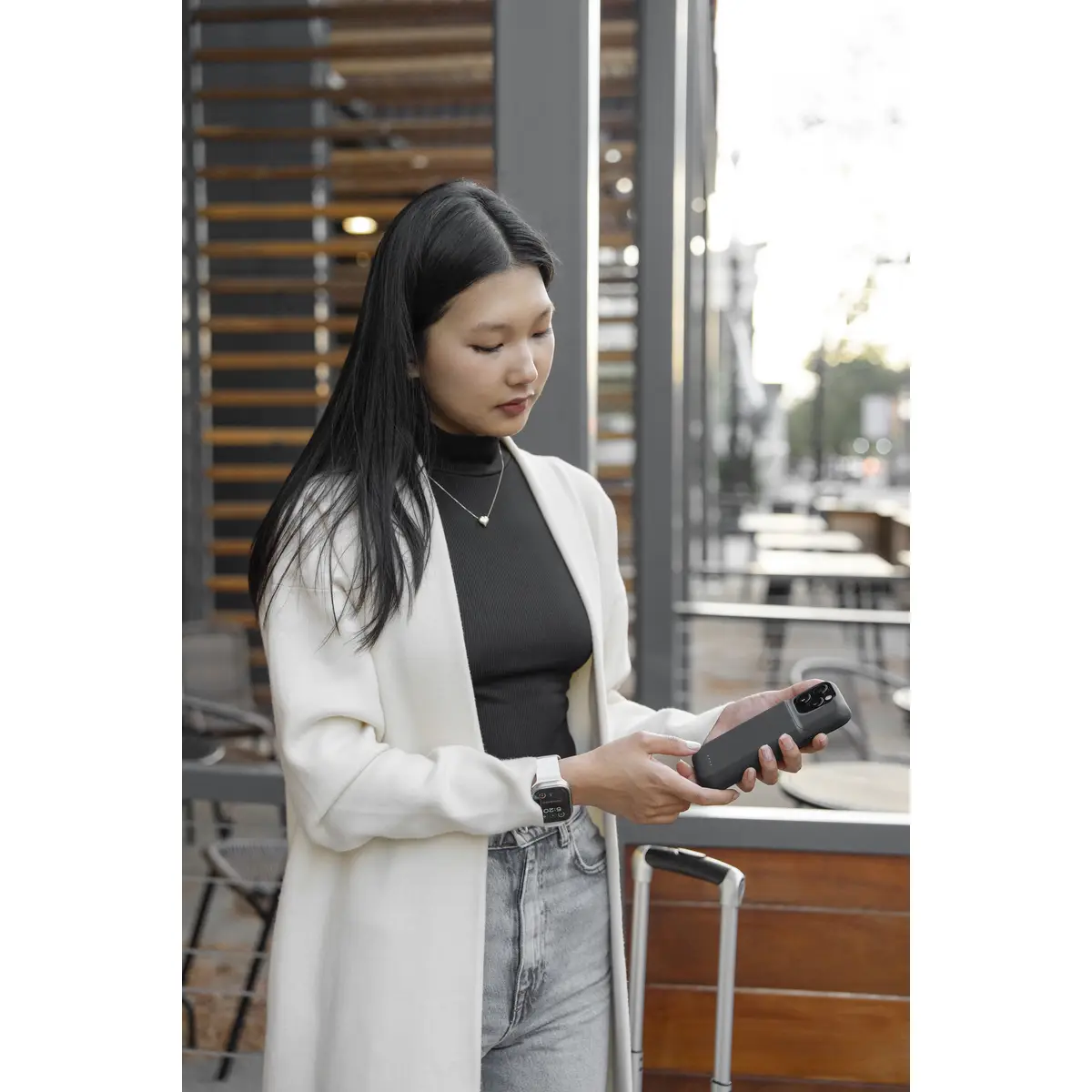 -juice pack-Apple-iP16 Pro Max-Black