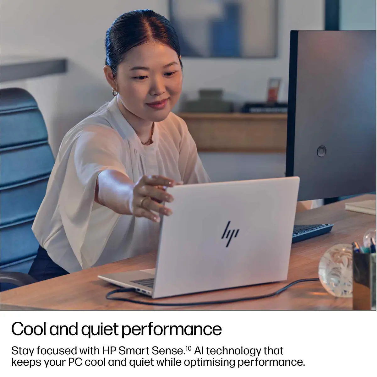 EliteBook 8 G1a 14 inch Notebook PC, 14", Windows 11 Pro, AMD Ryzen™ AI 7, 32GB RAM, 1TB SSD, WUXGA