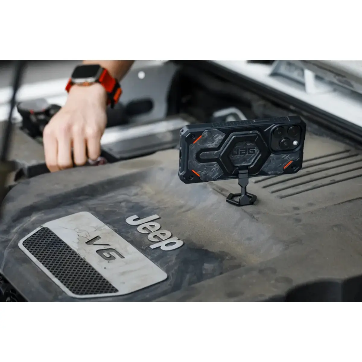 UAG Magnetic Halterung/Haltering mit Standfunktion für UAG Cases mit eingebautem Magnet nude
