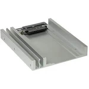 Transposer Speichereinschubadapter 8,9cm (3,5'') auf 6,4cm (2,5'') Transposer Speichereinschubadapter 8,9cm (3,5'') auf 6,4cm (2,5'')